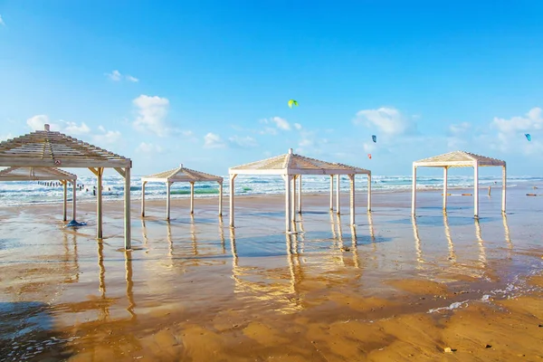 Sunset Winter Israel Windy Sunny Day Mediterranean Coast Beach Canopies — Stock Photo, Image