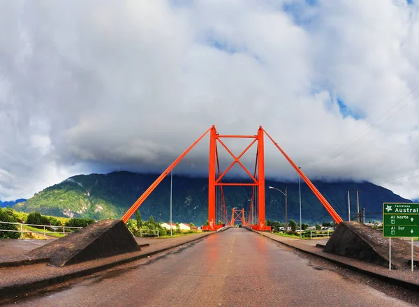 Carretera Austral Magnífica Carretera Histórica Chile Pintoresco Puente Rojo Concepto —  Fotos de Stock