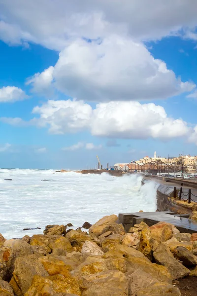 Akdeniz Fırtına Var Tel Aviv Deki Eski Jaffa Limanı Srail — Stok fotoğraf