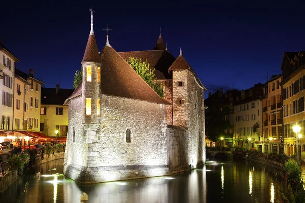 Oude burcht-gevangenis — Stockfoto