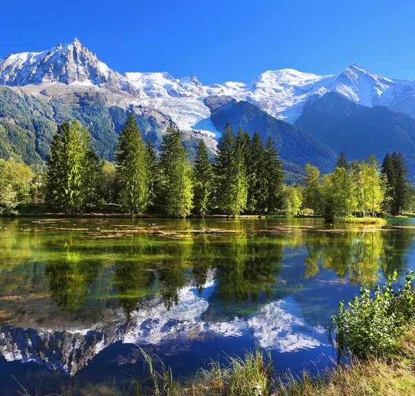 Der Bergort Chamonix in Frankreich — Stockfoto
