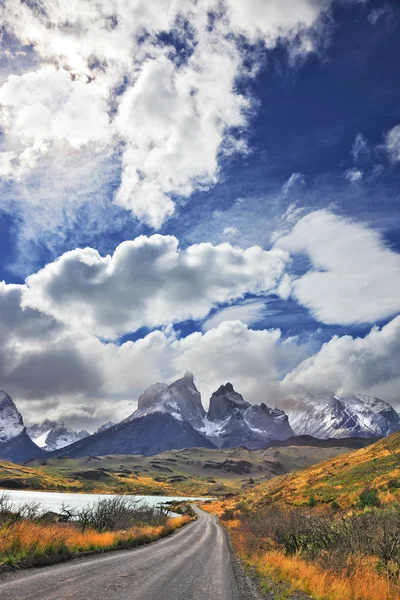 Schilderachtige wolken — Stockfoto