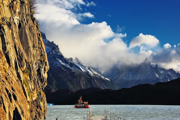 Molo sul Lago Grigio — Foto Stock