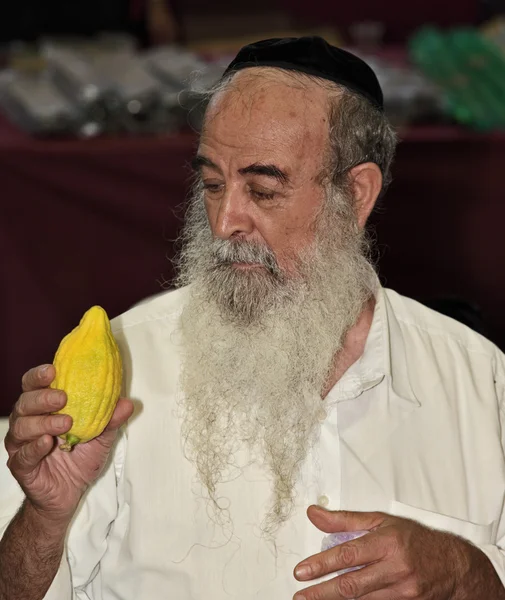 Elderly Jewish man with beard — Stock Photo, Image