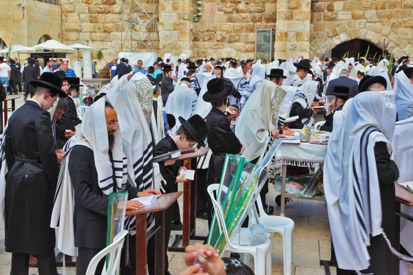 Many religious Jews in tallit — Stock Photo, Image