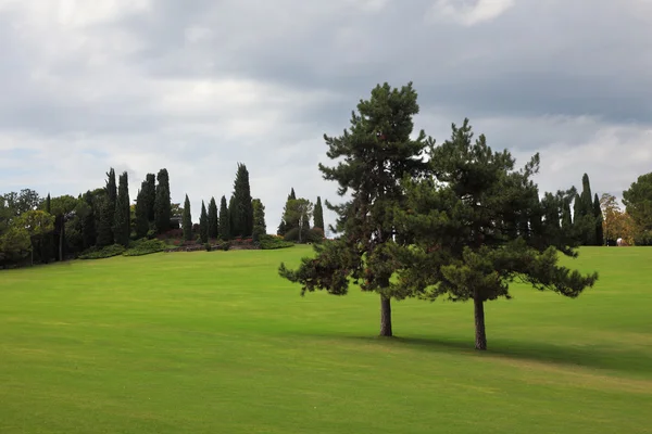 En park-trädgård-sigurta i Italien. — Stockfoto