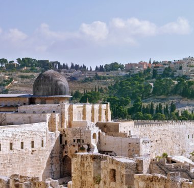 Kudüs duvarlarını