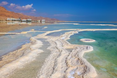 Dead Sea desenleri buharlaştırılmış tuz
