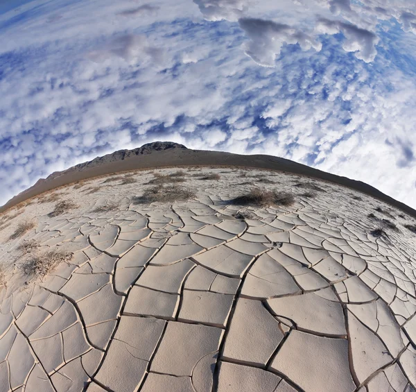 Cracked clay crust vast desert — Stock Photo, Image