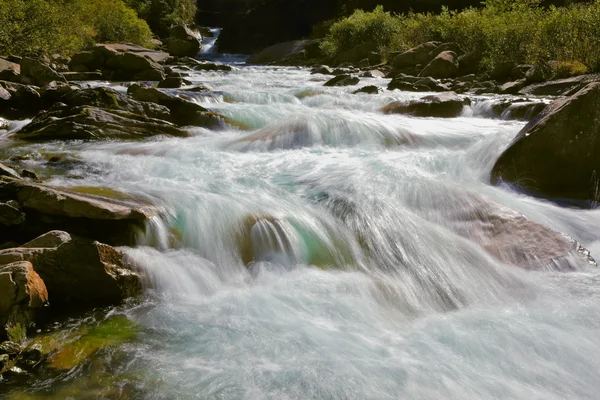 Cascades of cold water — Stock Photo, Image