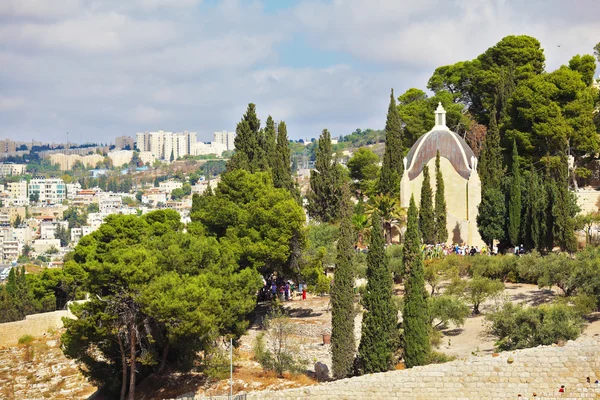 Capilla cristiana en ciprés — Foto de Stock