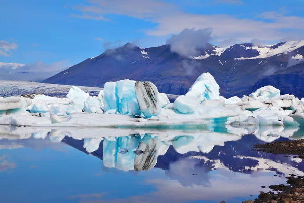 Fios de gelo e gelados — Fotografia de Stock