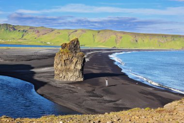 İzlanda'nın Güney cape Dirkholaey