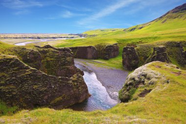 Neverland Kanyon Fyad Argufier