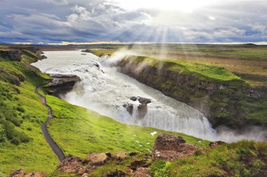Waterfall Gullfoss glistens