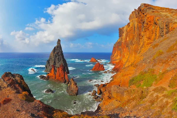 Pináculos cubiertos puesta de sol — Foto de Stock