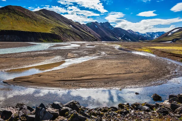 Dolinie Parku Narodowego Landmannalaugar — Zdjęcie stockowe