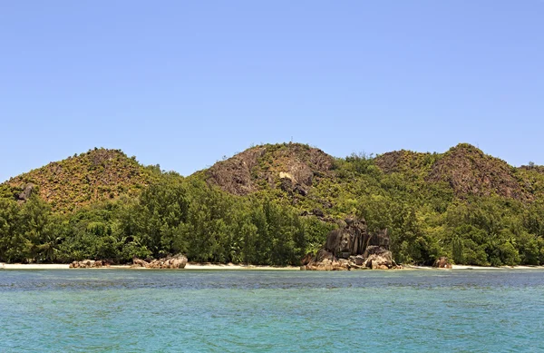 Bella isola di Curieuse nell'Oceano Indiano . — Foto Stock