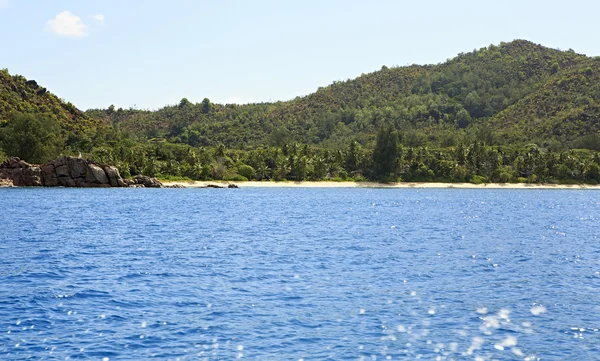 Spiaggia Anse Georgette nell'isola di Praslin . — Foto Stock