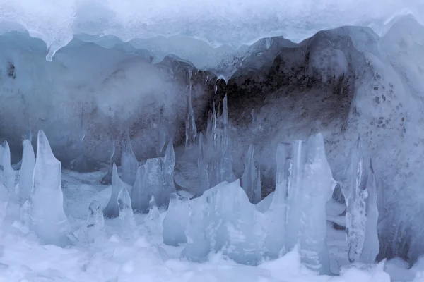 Schneehöhlen aus Eis. — Stockfoto