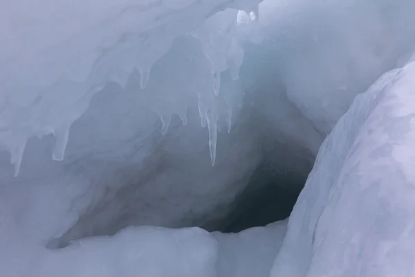 Schneehöhlen aus Eis. — Stockfoto