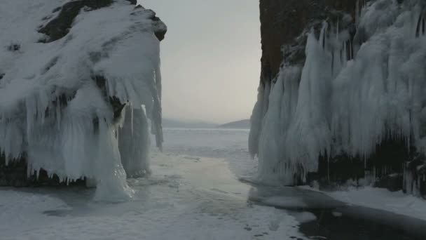 Rock near island Lohmaty. — Stock Video