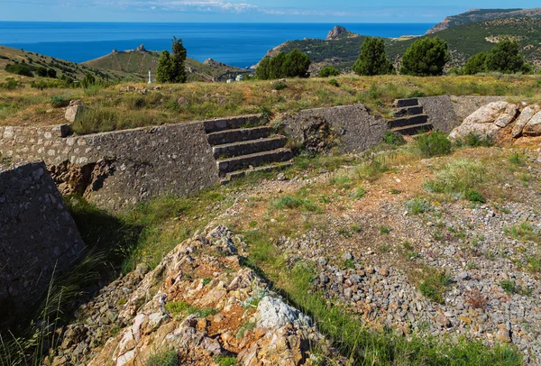 Redoubts del XIX secolo. Balaklava in Crimea . — Foto Stock