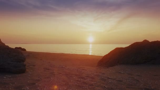 Beautiful sunset on Sea of Azov. Coast of Crimea. — Stock Footage Beautiful sunset on Sea of Azov. Coast of Crimea. Royalty Free Stock Footage
