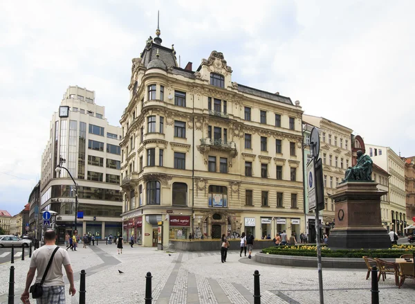 Arquitectura en el centro histórico de Praga . —  Fotos de Stock