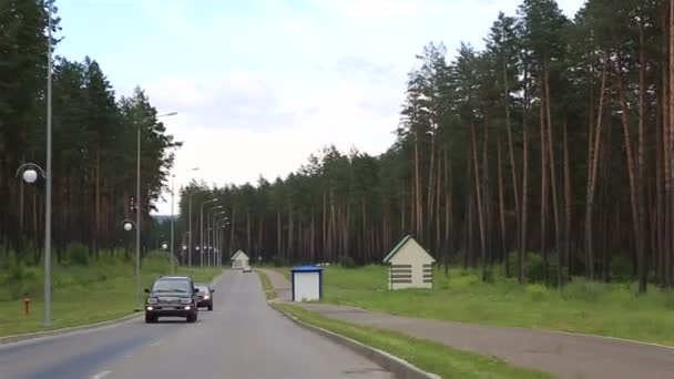 Reizen op een speciale economische zone van toeristische "biryuzovaya katun". kraj Altaj. Rusland. — Stockvideo