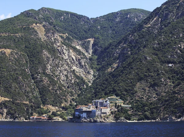 Osiou Grigoriou (Gregory's) monastery. Holy Mount Athos. — Stock Photo, Image