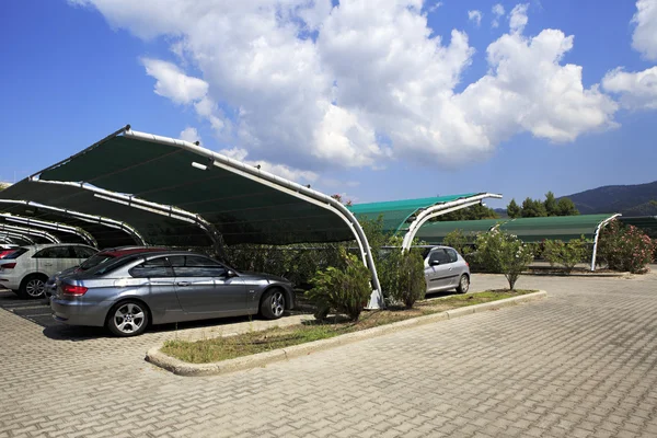 Parking with tents at Porto Carras Meliton. Sithonia. — Stock Photo, Image