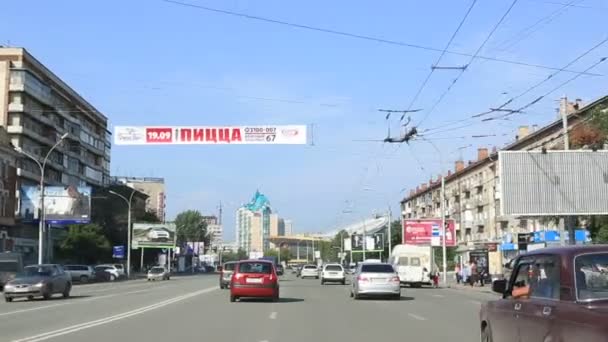 Travel by car on the roads of Novosibirsk. Russia. — Stock Video