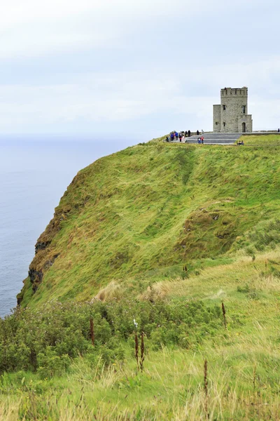 Obriens tornet på klippor i moher. — Stockfoto