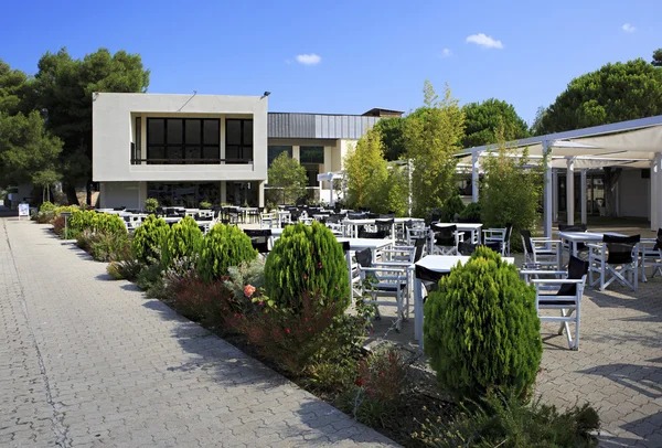 Cafe på platsen av Porto Carras Meliton. — Stockfoto