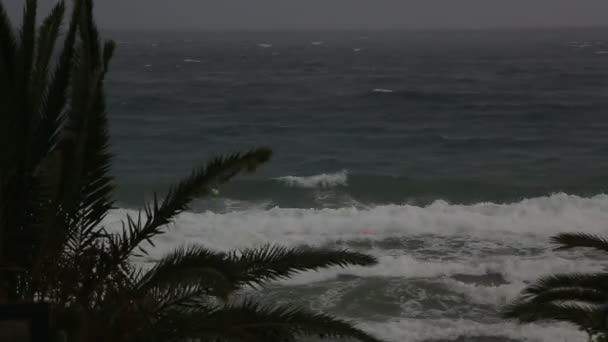 Tormenta en el mar Egeo. Península de Sithonia. Norte de Grecia . — Vídeo de stock