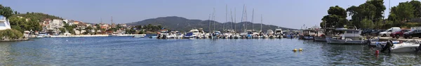 Marina in the Neos Marmaras — Stock Photo, Image