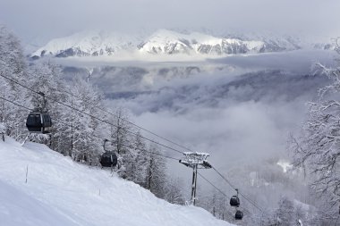 Ski lift Rosa Khutor Alpine Resort içinde