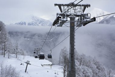 Ski lift Rosa Khutor Alpine Resort içinde