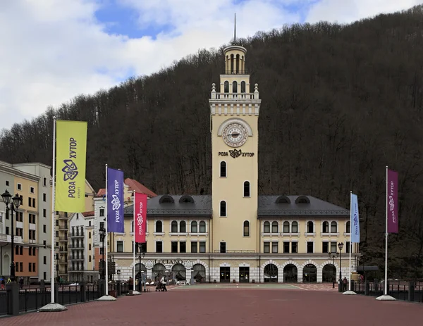 市政厅在罗莎 · 德鲁日阿尔卑斯山度假胜地 — 图库照片