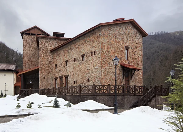 Architecture historique du Caucase. Centre culturel et ethnographique My Russia . — Photo