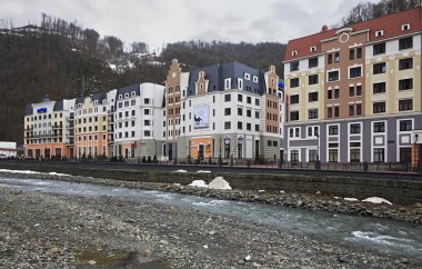 Yeni Rosa Khutor Alpine Resort otelleri
