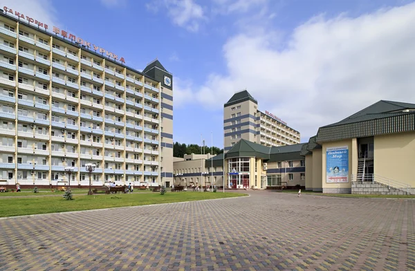 Sanatorium belokuriha auf dem gleichen Resort. — Stockfoto