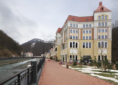 Rosa Khutor Alpine Resort mimarisinde