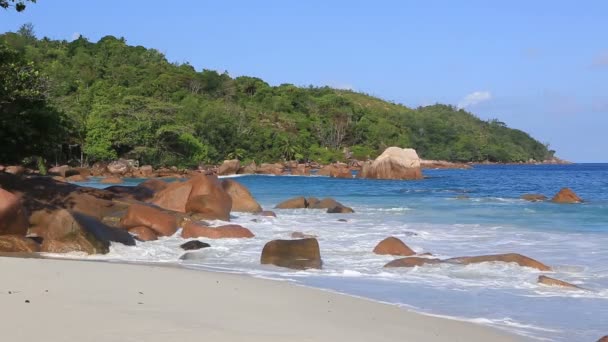 Schöner Strand anse lazio. — Stockvideo