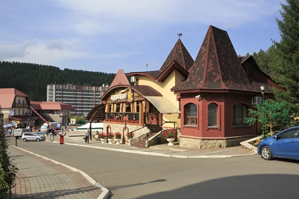 Belokurikha - la station thermale sibérienne la plus célèbre . — Photo