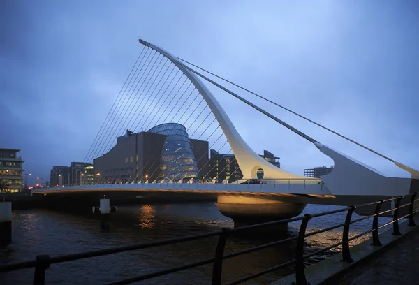 Most Samuela Becketta v Dublinu — Stock fotografie