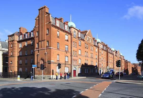 Edificio residencial en el centro de Dublín . — Foto de Stock