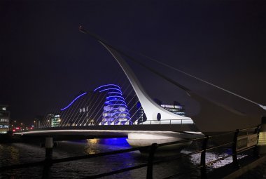 Samuel Beckett Köprüsü Dublin 'de.