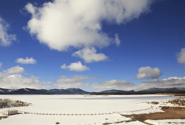 Lago Schuchye nel Parco Nazionale Burabay . — Foto Stock